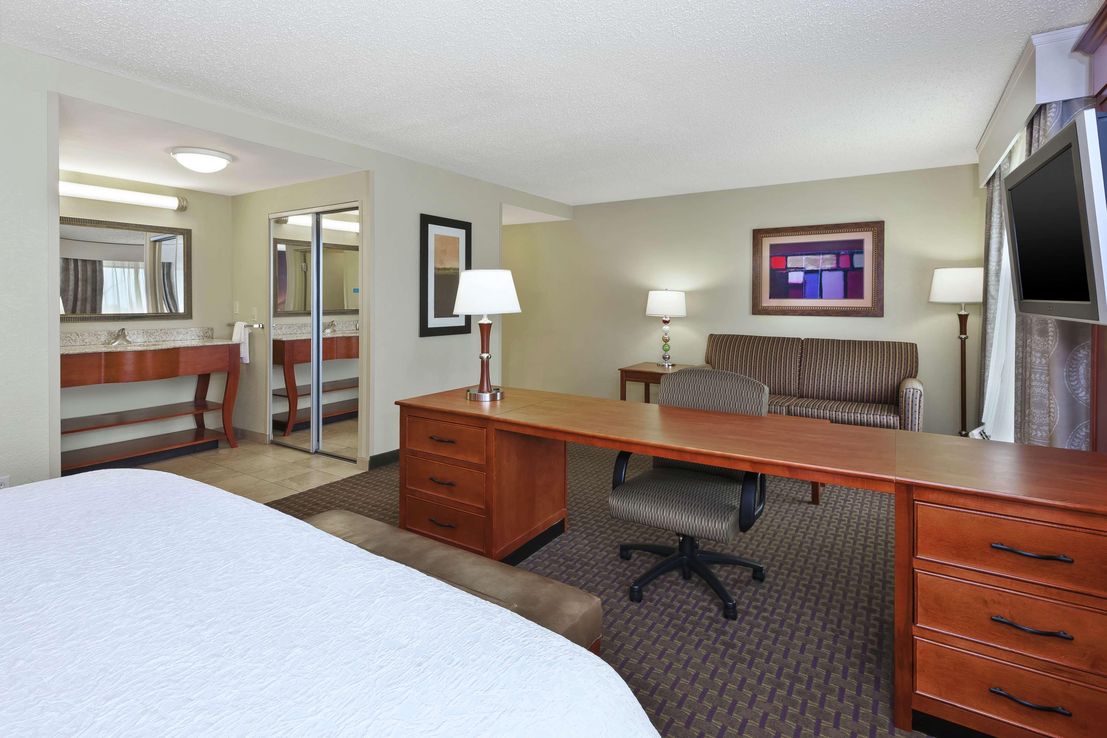 Hampton Inn & Suites Grand Rapids-Airport 28Th St Cascade Εξωτερικό φωτογραφία