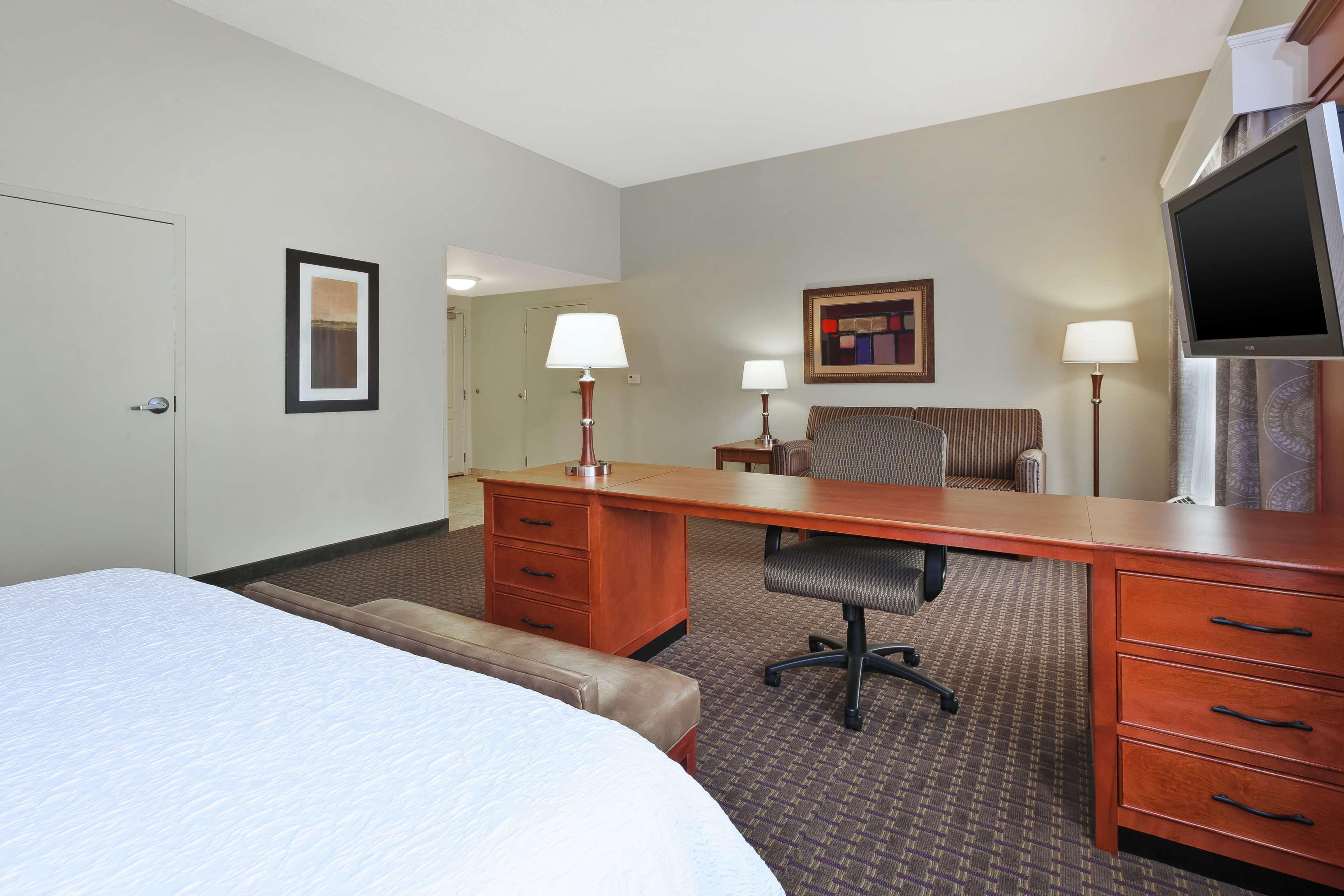 Hampton Inn & Suites Grand Rapids-Airport 28Th St Cascade Εξωτερικό φωτογραφία