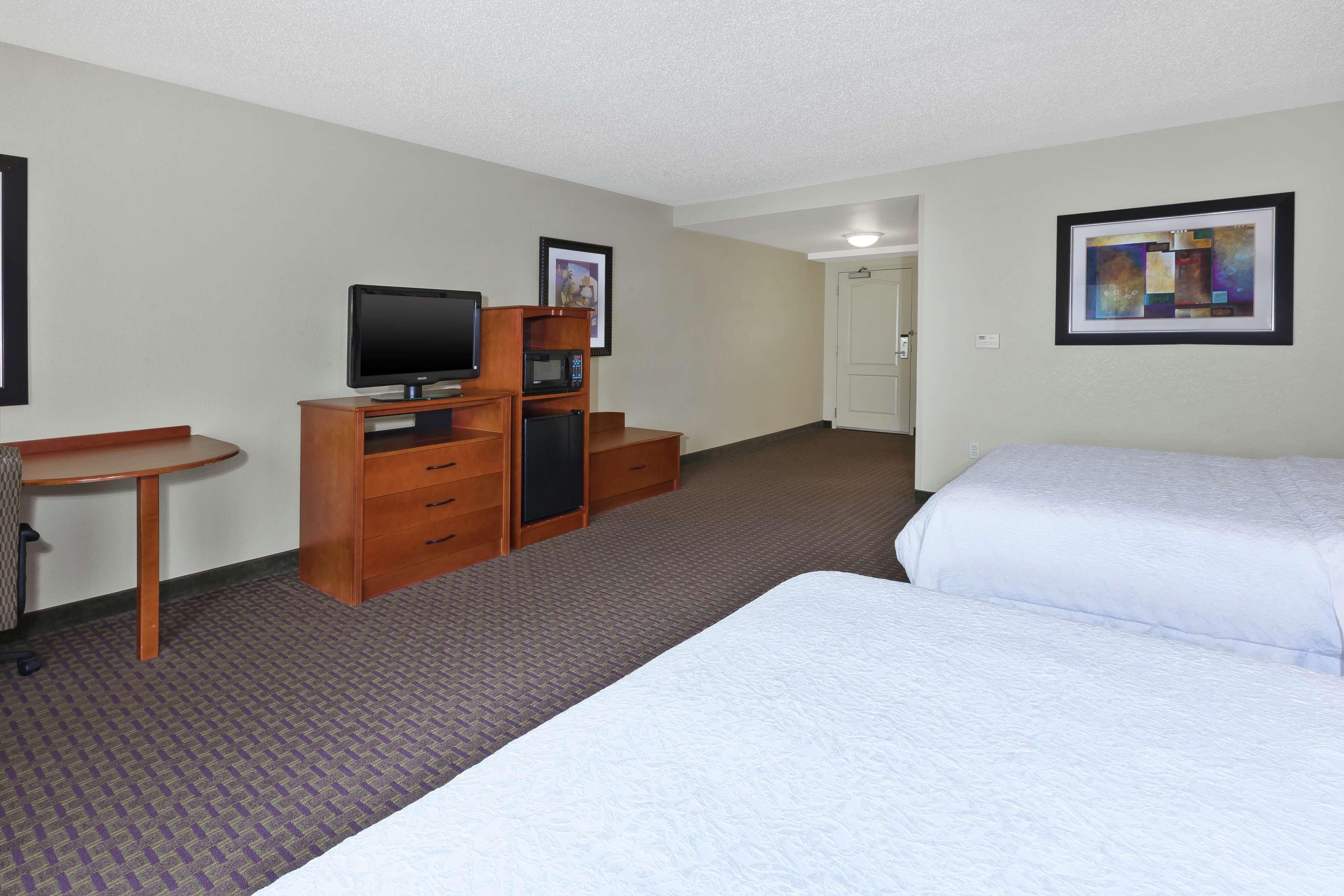 Hampton Inn & Suites Grand Rapids-Airport 28Th St Cascade Εξωτερικό φωτογραφία