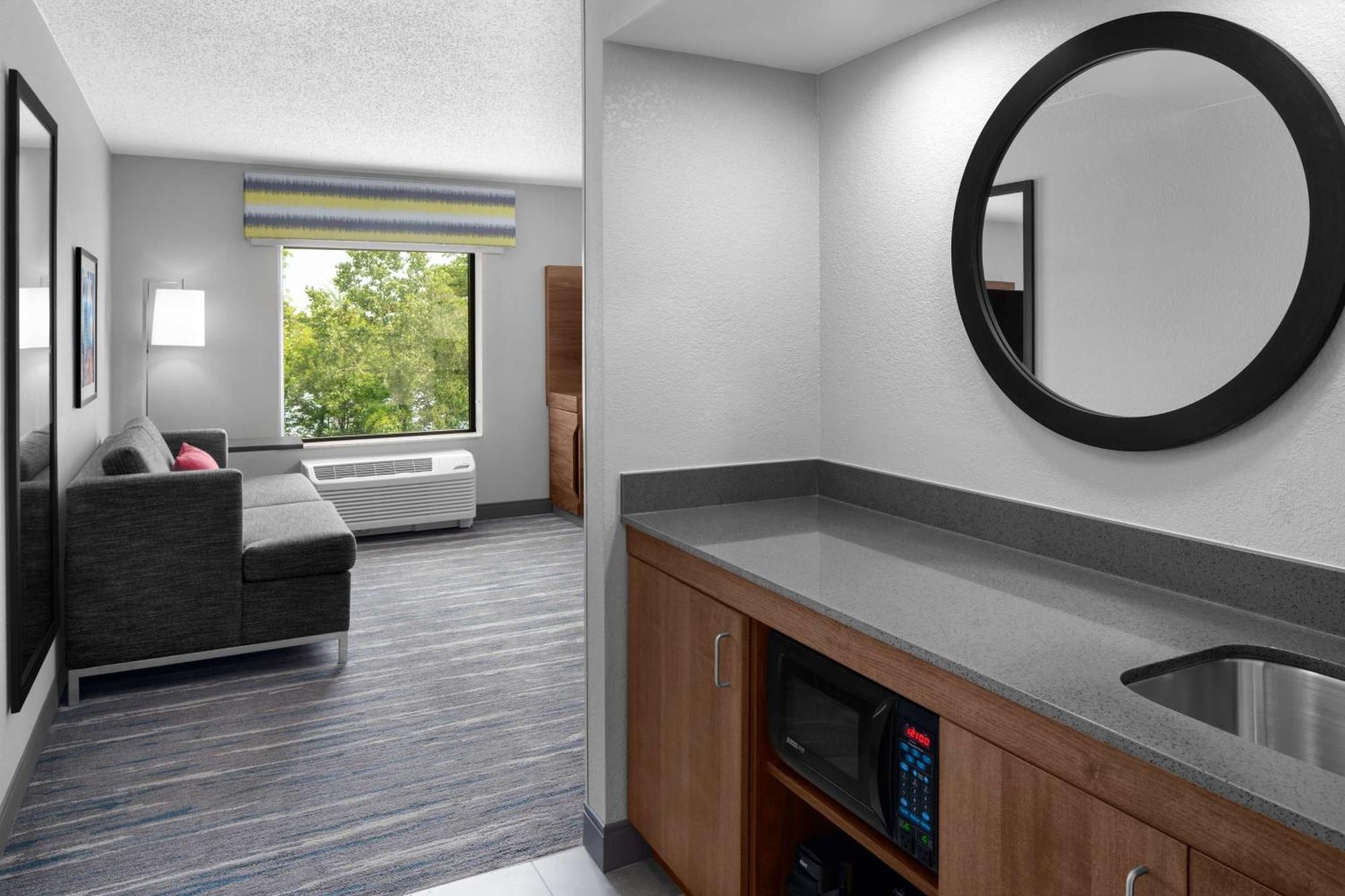 Hampton Inn & Suites Grand Rapids-Airport 28Th St Cascade Εξωτερικό φωτογραφία