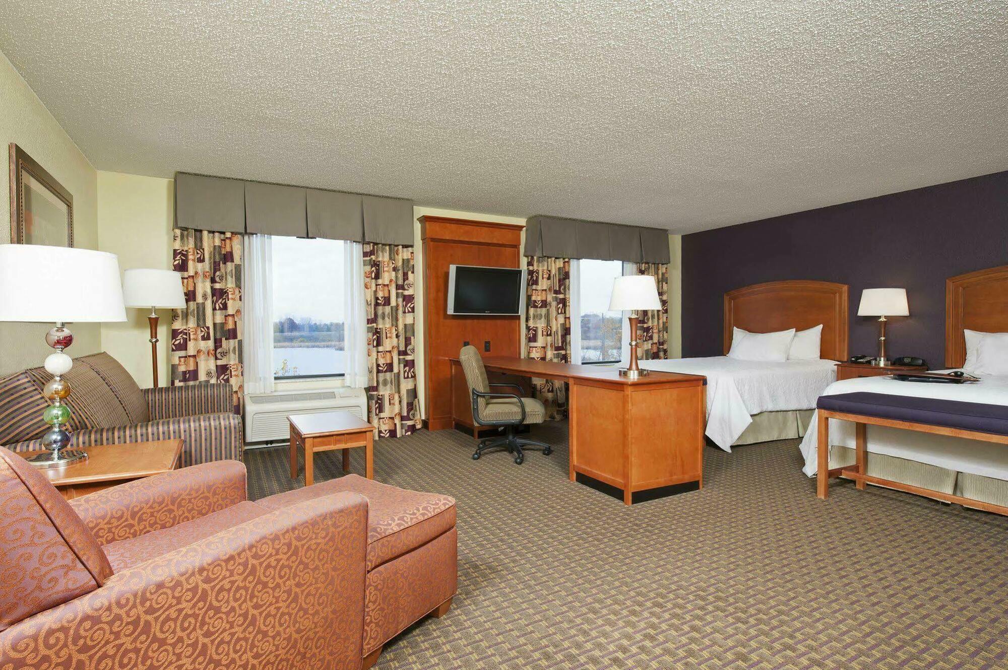 Hampton Inn & Suites Grand Rapids-Airport 28Th St Cascade Εξωτερικό φωτογραφία